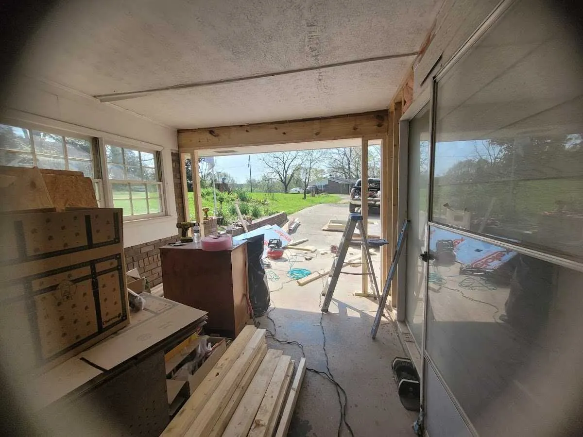 Air movers and dehumidifier for Water Mitigation Services in Park